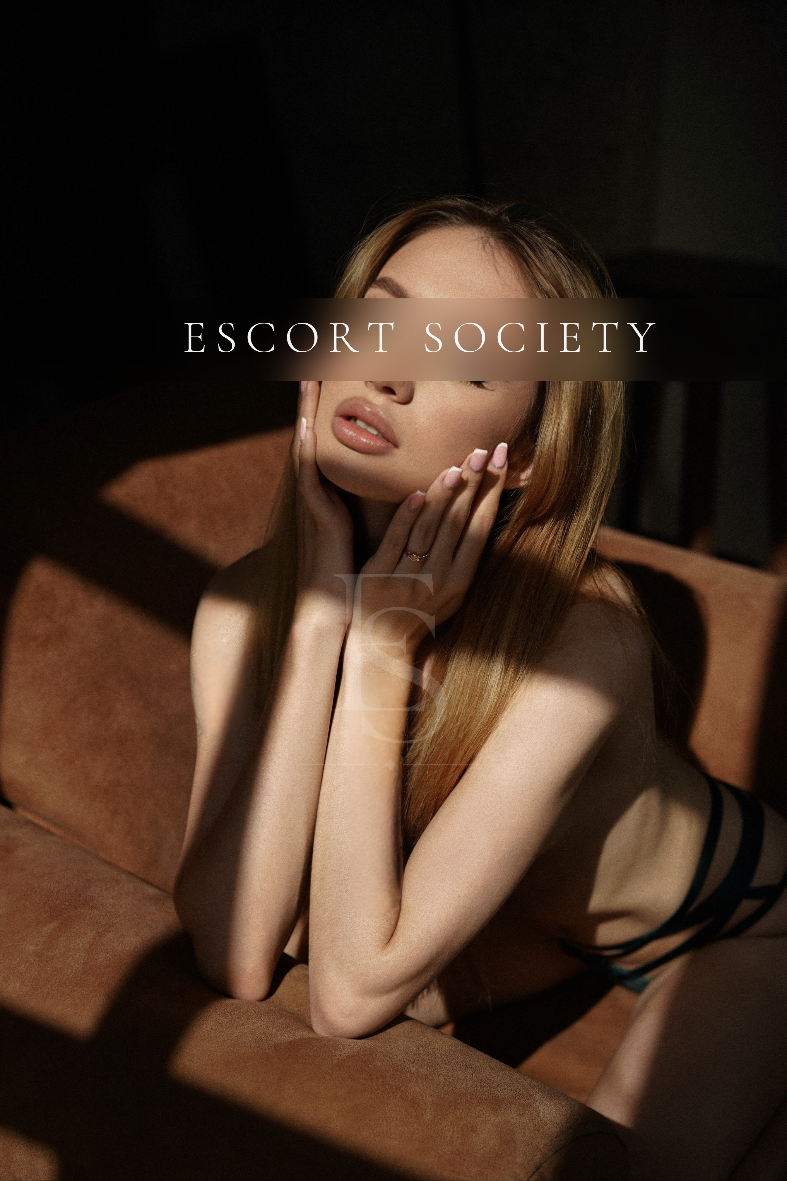 Ariana - High Class Escort Berlin